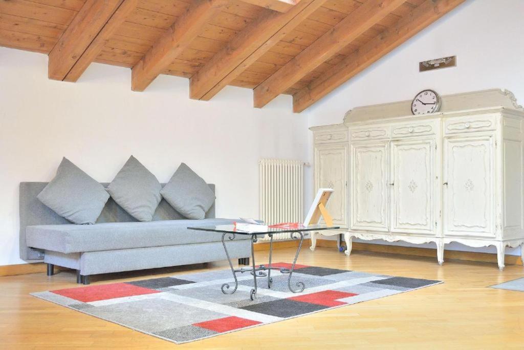 Mansarda In Piazza Duomo Apartment Milan Exterior photo